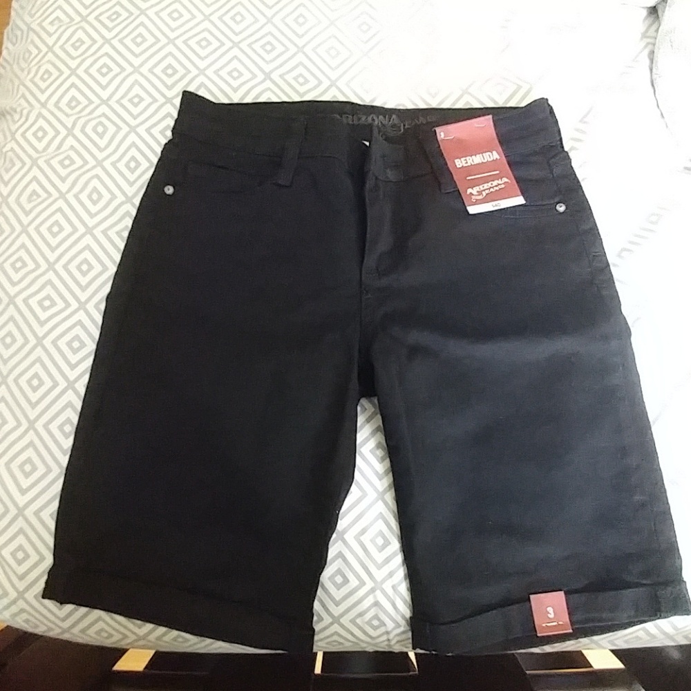 Black bermuda jean shorts